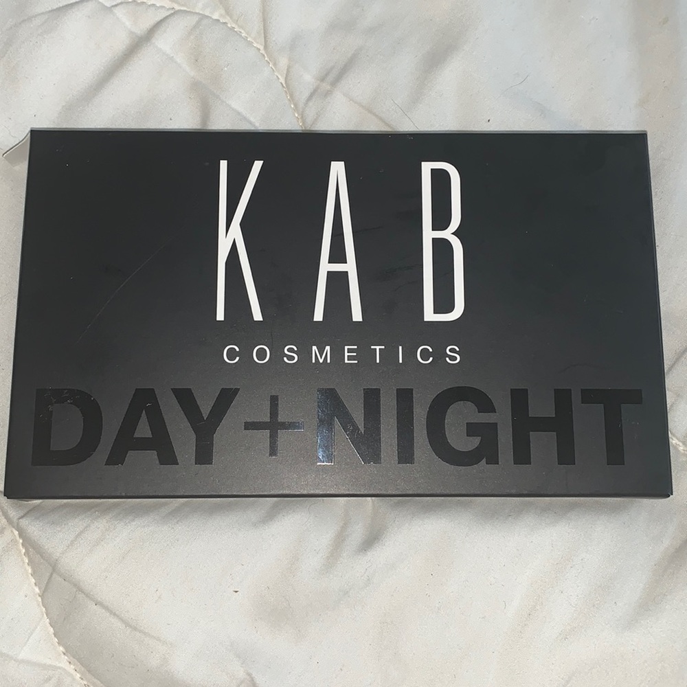 KAB Eyeshadow Palette